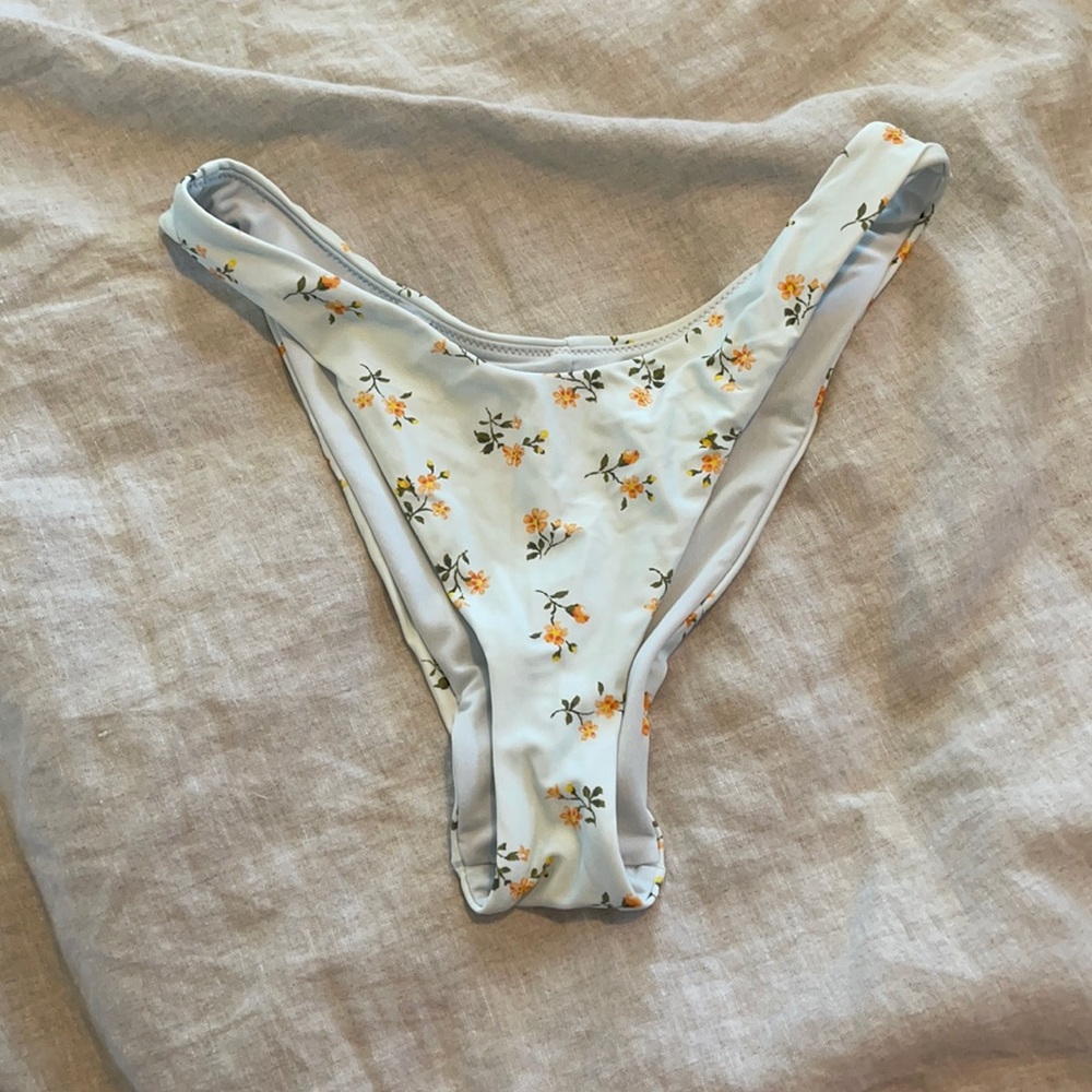 high cut bikini